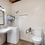 Holiday home Guenia I