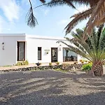 Guenia I * Teguise (Lanzarote)